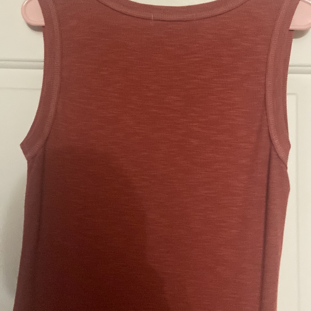 Tank top - Picture 4 of 4